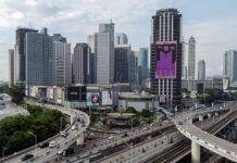 Philippines extends land leases to 99 years to attract foreign investors