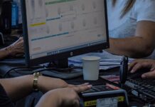 Voter registration booths at malls