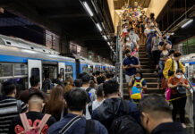 Daily rides, rush hour, no VIPs