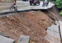 Newly Widened Road in Nueva Vizcaya Collapses, Jeep Falls Into Gap