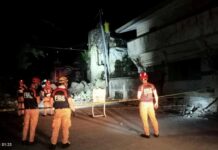 Death toll rises to 27 after powerful quake hits central Philippines