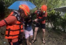 ‘Tino’ brings ‘life-threatening’ conditions to Visayas