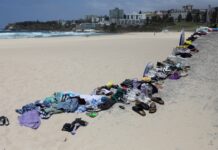 Bondi residents react to mass shooting