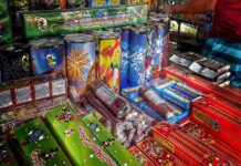 PNP-ACG Arrests 21 People for Selling Illegal Firecrackers Online | PhilNews