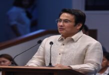 Bong Revilla Tried To Bring Clothes and Gadgets To Jail But Failed