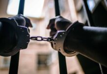 5 Arrested in Manila for Allegedly Scamming 83-Year-Old Grandmother