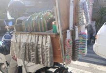 Lady Netizen Surprised by the Income of Repacked Goods Vendor