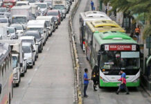Daughter of terminally ill cancer patient decries being stopped on EDSA bus lane