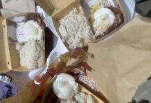 Female Customer Disappointed w/ Delivery Rider Over Soggy Food