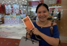 Lady Netizen Upset w/ Female Customer Who Took an iPhone on Installment but Failed to Pay