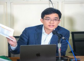 Leandro Leviste Clarifies Remarks, Denies Causing Claire Castro Distress