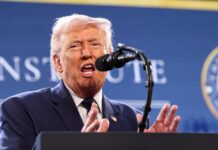 Trump says US to hit Iran much harder if it stopped oil flow in Strait of Hormuz