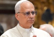 Pope Leo XIV Urges World Leaders To “Abandon Every Desire for Conflict” amid Middle East War