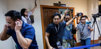 Spotlight turns to journalists in Senate shooting coverage