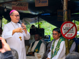 Bishop urges aid, solidarity for anti-mining barricades in Nueva Vizcaya town