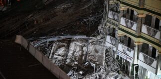 Philippines ends rescue efforts as hope fades for victims of building collapse