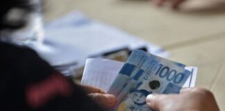 DSWD Says Middle-Class Families May Also Receive AICS Assistance