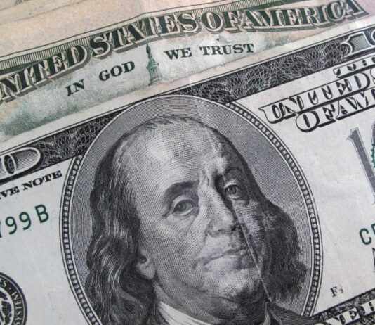 Philippines gross foreign reserves at $103 billion at end-July
