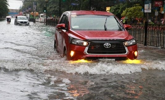 These Simple Tips Could Save Your Car From Flood Damage