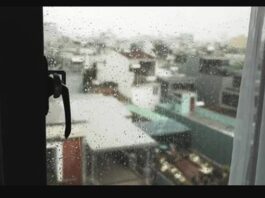 Man Injured After Falling From Fourth Floor During Bad Weather in Caloocan