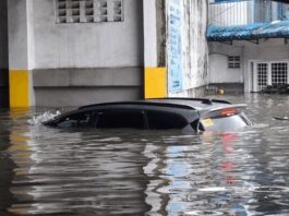 MMDA Offers Free Towing Service for Flood-Damaged Vehicles