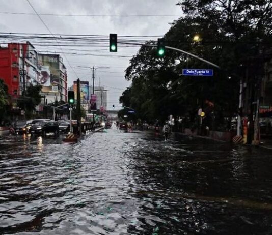Several Areas in Metro Manila Flooded Due to Rains Brought by Southwest Monsoon