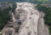 Rescuers search for survivors after devastating Nepal flood