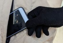 2 Friends Arrested for Allegedly Stealing Cellphones From Construction Workers in Quezon City