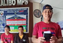 Honest Karinderya Helper Returns Lost P30,000 Cash to Businessman in Kalibo