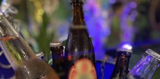 Alleged LGBT Member Leaves Male Drinking Companions w/ Unpaid Bar Bill | PhilNews