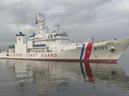 Philippines sends largest ship, aircraft to drive away Chinese vessel in waters near Taiwan