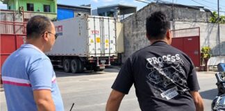Traffic Offender Tries to Escape from MMDA Official Gabriel Go