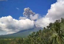 Mayon Volcano Spews Ash After Eruption; Over 700 Families Evacuated in Albay